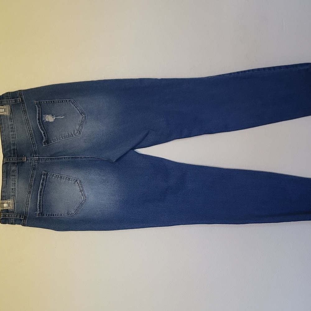 Copperflash High Rise Slim Straight Frayed Hem Jeans. Size 6 - Picture 6 of 16